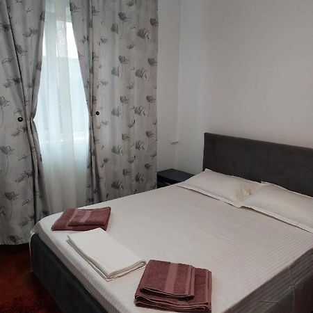 Apartamentdecebal Apartment คอนสตันซา ภายนอก รูปภาพ