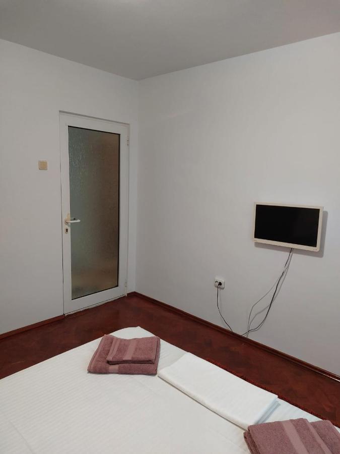 Apartamentdecebal Apartment คอนสตันซา ภายนอก รูปภาพ