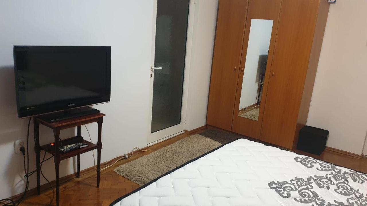 Apartamentdecebal Apartment คอนสตันซา ภายนอก รูปภาพ